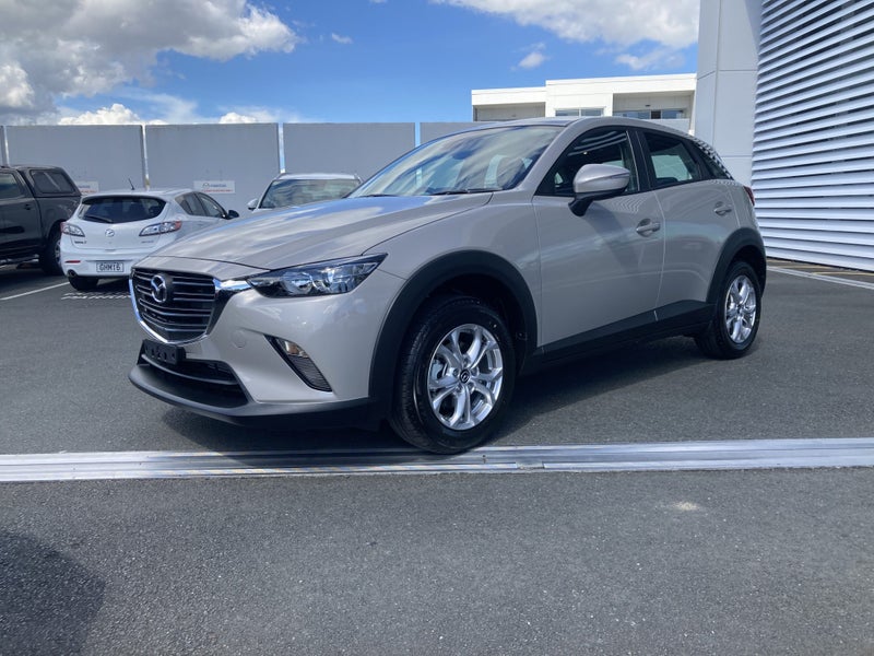 2025 Mazda CX-3 GLX FWD 2.0L image 4