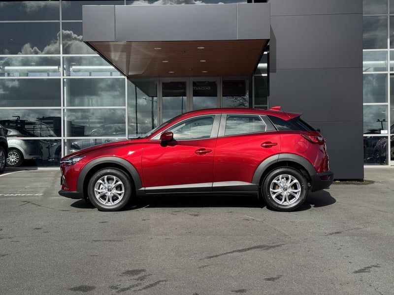 2025 Mazda CX-3 GLX FWD 2.0L image 2