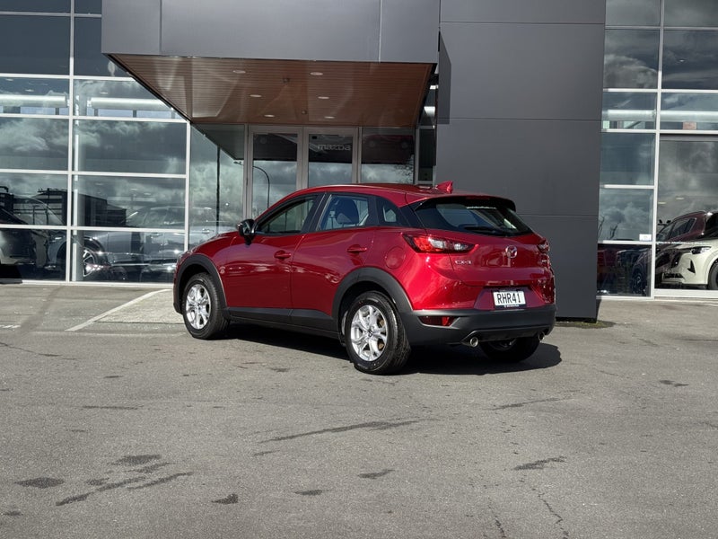 2025 Mazda CX-3 GLX FWD 2.0L image 3