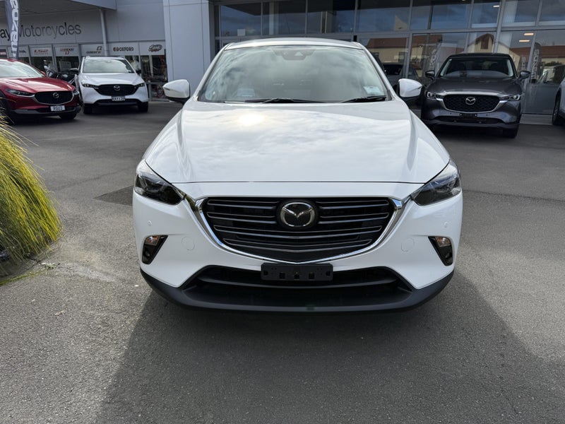 2025 Mazda CX-3 Gsx image 2