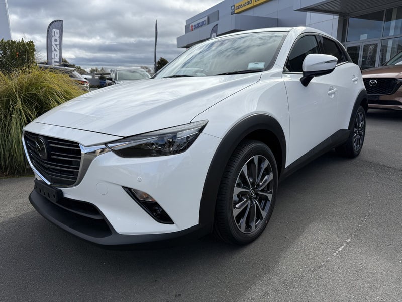 2025 Mazda CX-3 Gsx image 3