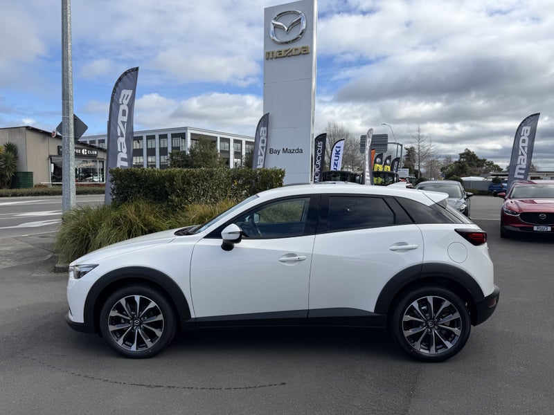 2025 Mazda CX-3 Gsx image 4