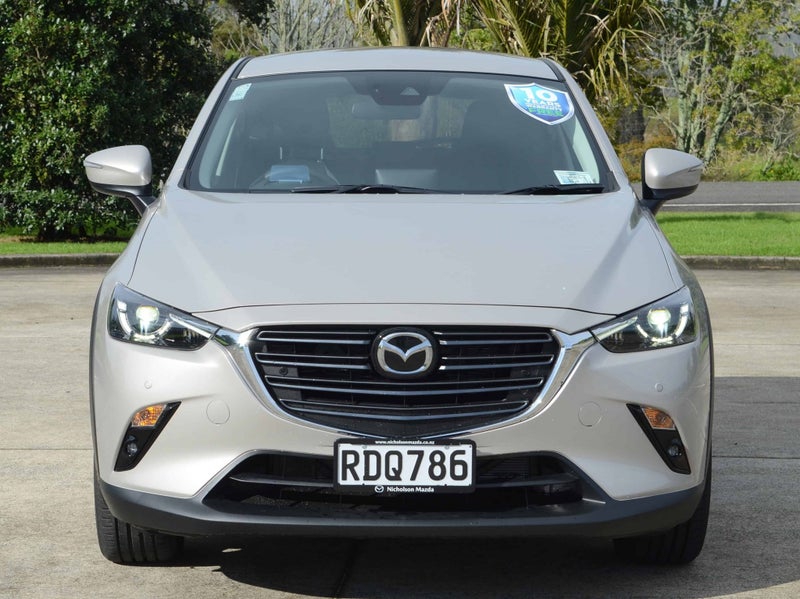 2025 Mazda CX-3 GSX image 2