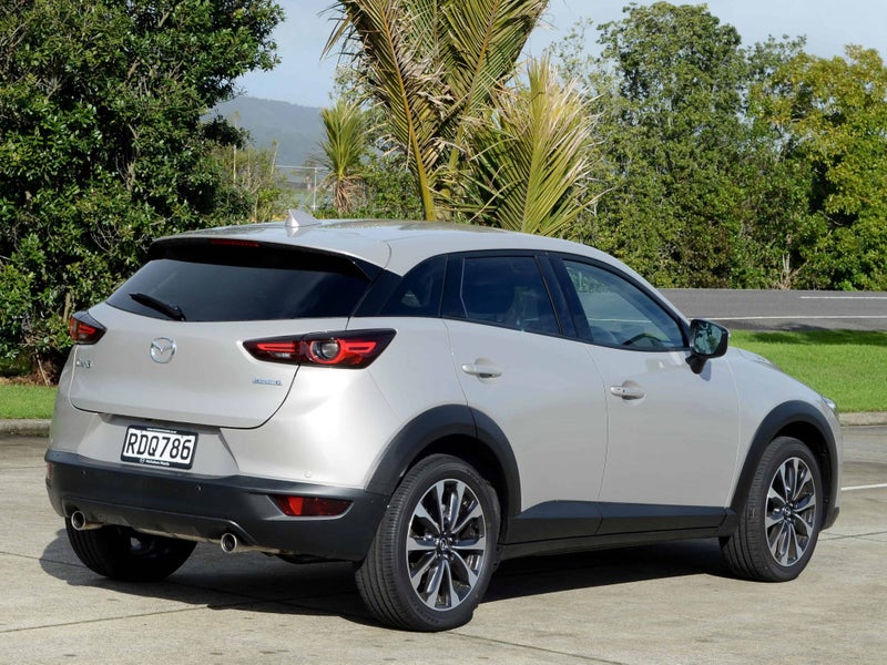 2025 Mazda CX-3 GSX image 4