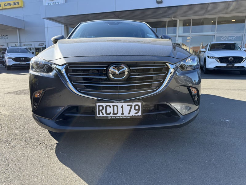 2025 Mazda CX-3 Gsx image 2