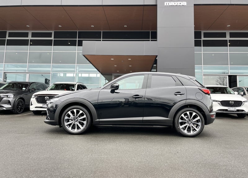 2025 Mazda CX-3 GSX FWD 2.0L image 5