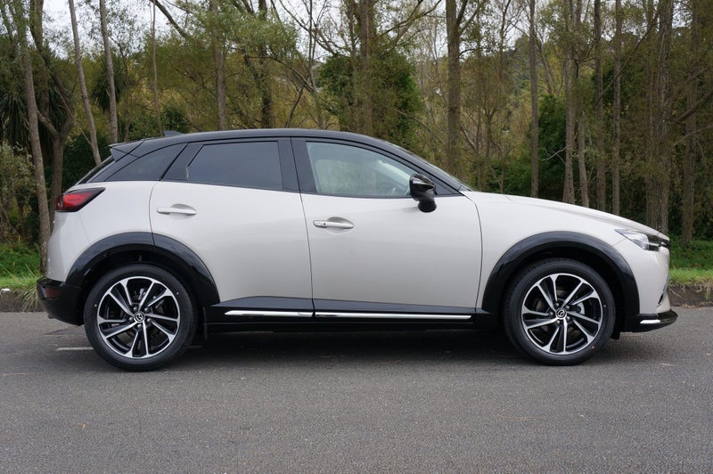 2025 Mazda CX-3 I 2.0 FWD Petrol GLX 6AT image 3