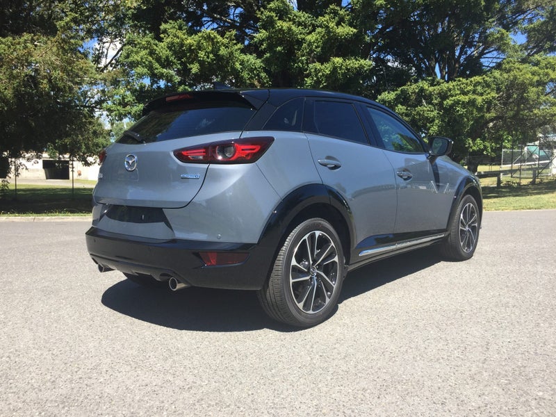 2025 Mazda CX-3 SP20 image 3