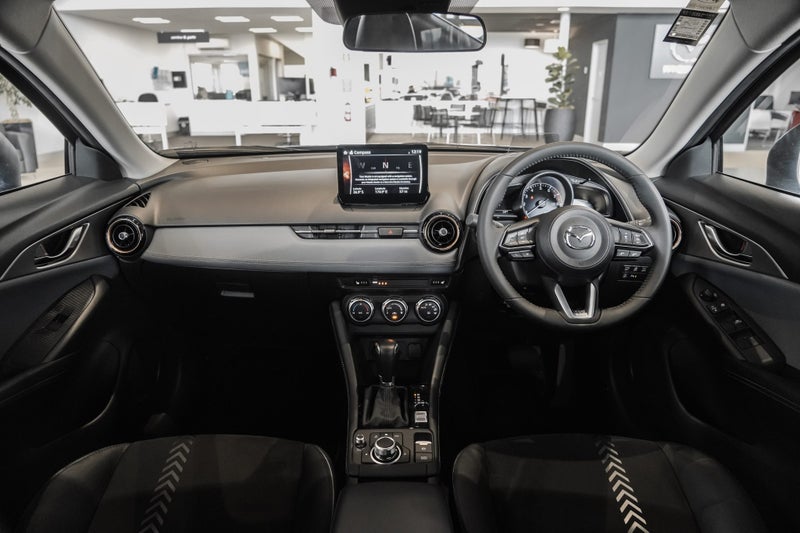 2025 Mazda CX-3 Top Spec 2.0P SP20 image 3