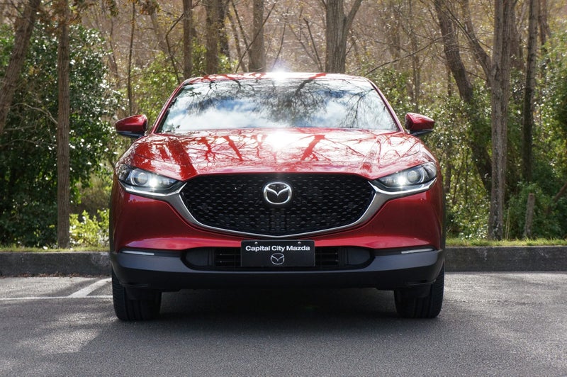2025 Mazda CX-30 E AWD LTD 2.5 6AT image 2