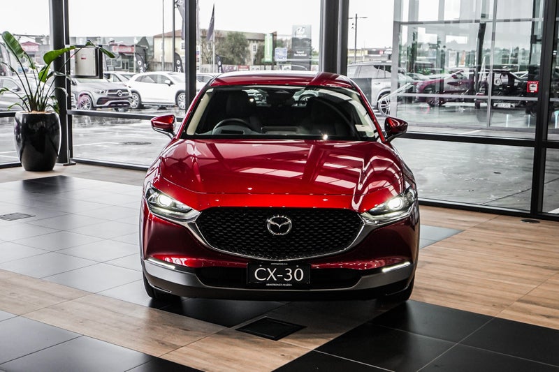2025 Mazda CX-30 E FWD GSX 2.0 6AT image 4