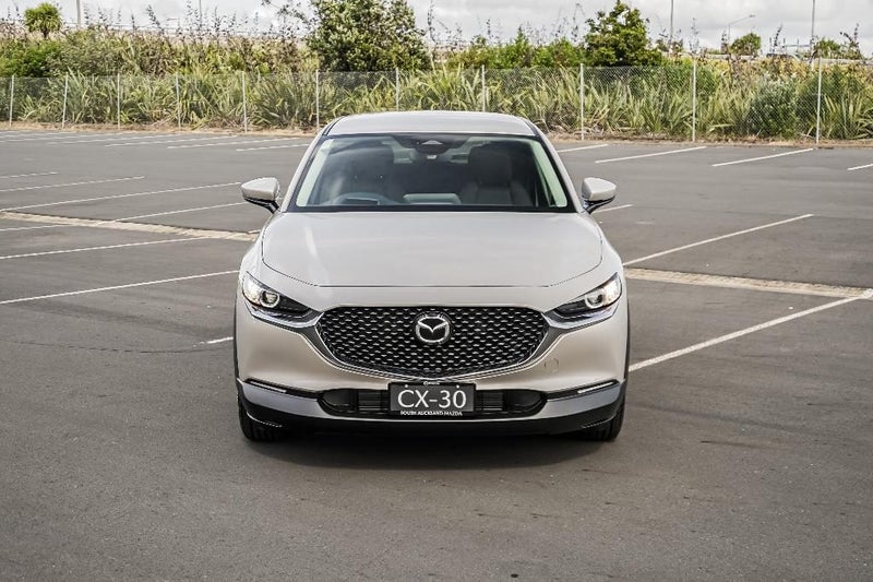 2025 Mazda CX-30 E FWD GSX 2.0 6AT image 2