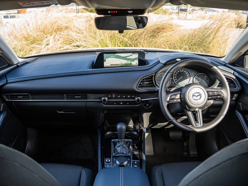 2025 Mazda CX-30 GSX 2.0 FWD image 2