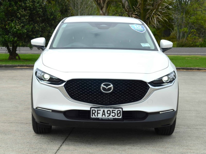 2025 Mazda CX-30 GSX image 2