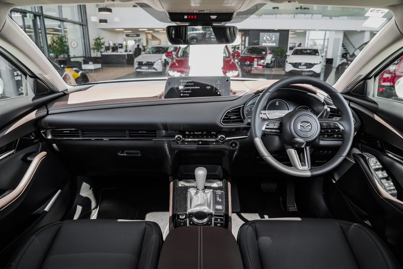 2025 Mazda CX-30 Limited 2.5P 4WD image 3