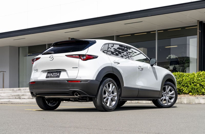 2025 Mazda CX-30 Limited AWD 2.5 Auto image 4