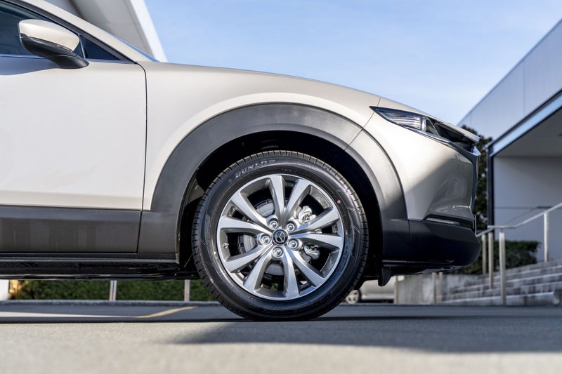 2025 Mazda CX-30 Limited AWD 2.5 Auto image 4