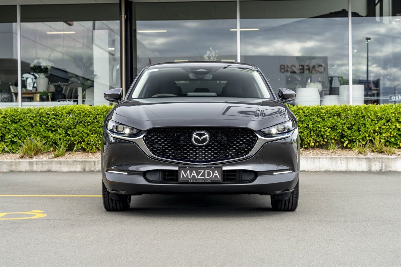 2025 Mazda CX-30 Limited AWD 2.5 Auto image 3