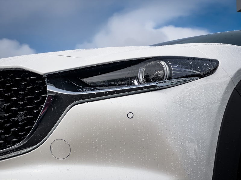 2025 Mazda CX-30 Limited AWD 2.5L image 4