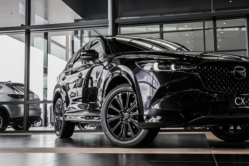 2025 Mazda CX-5 2025 CX-5 LIMITED-Black Edition... image 5