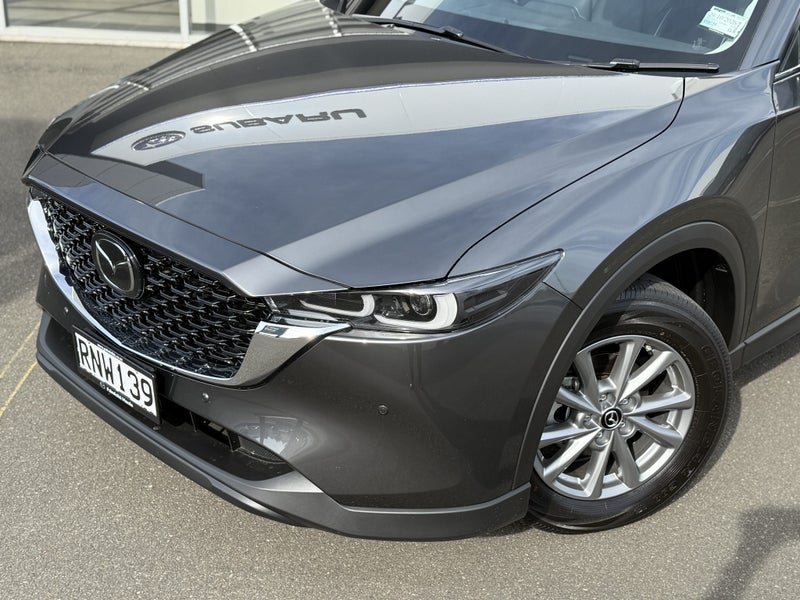 2025 Mazda CX-5 2.5L GSX AWD image 2