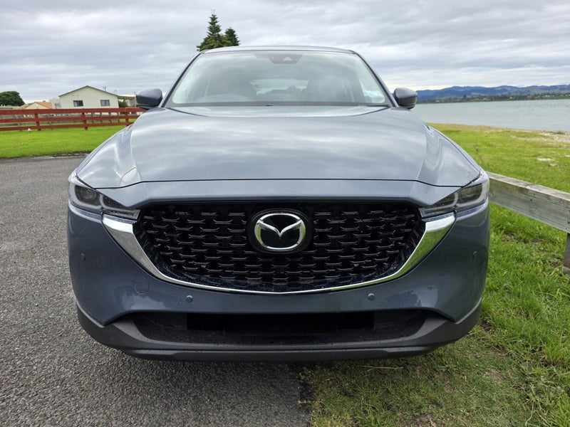 2025 Mazda CX-5 AWD 2.5L GSX 6AT P image 2