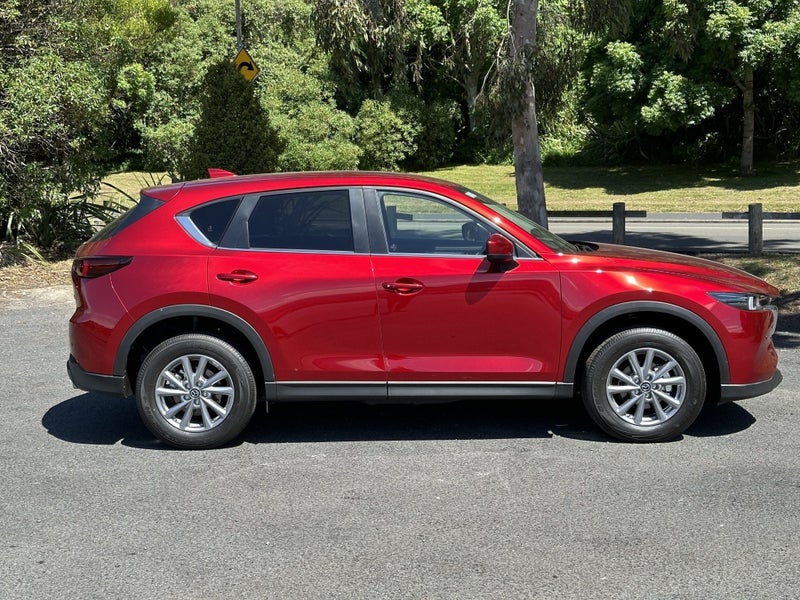 2025 Mazda CX-5 AWD 2.5L GSX 6AT Petrol image 3