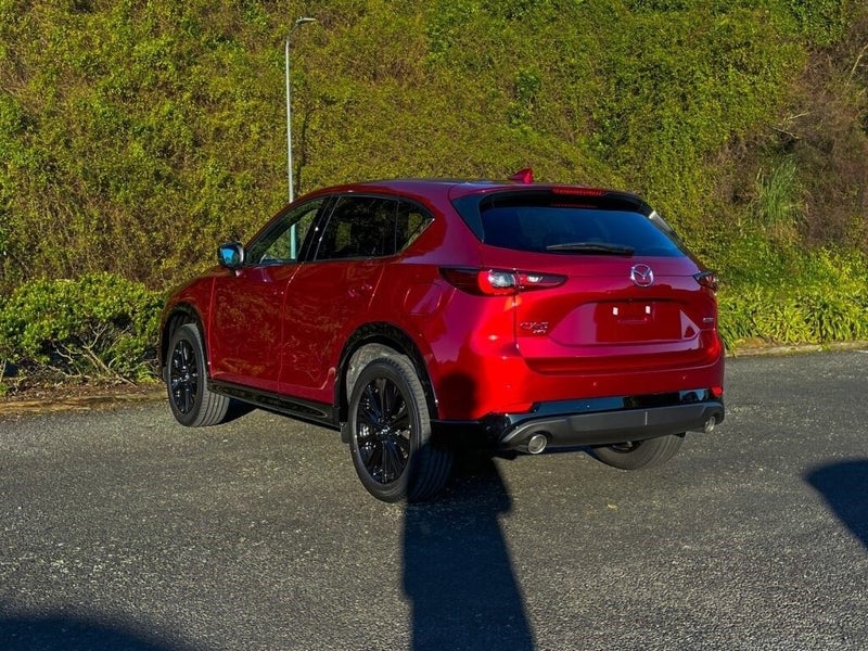 2025 Mazda CX-5 AWD 2.5L Limited 6AT Petrol image 4