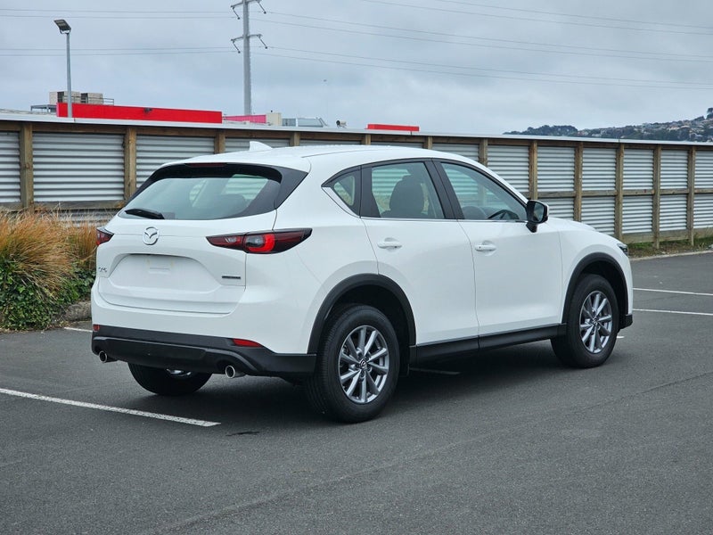 2025 Mazda CX-5 FWD 2.0L GLX 6AT Petrol image 2