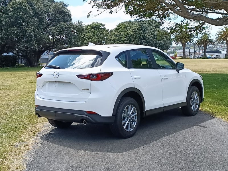 2025 Mazda CX-5 GLX 2.0 PTR 6AT image 4