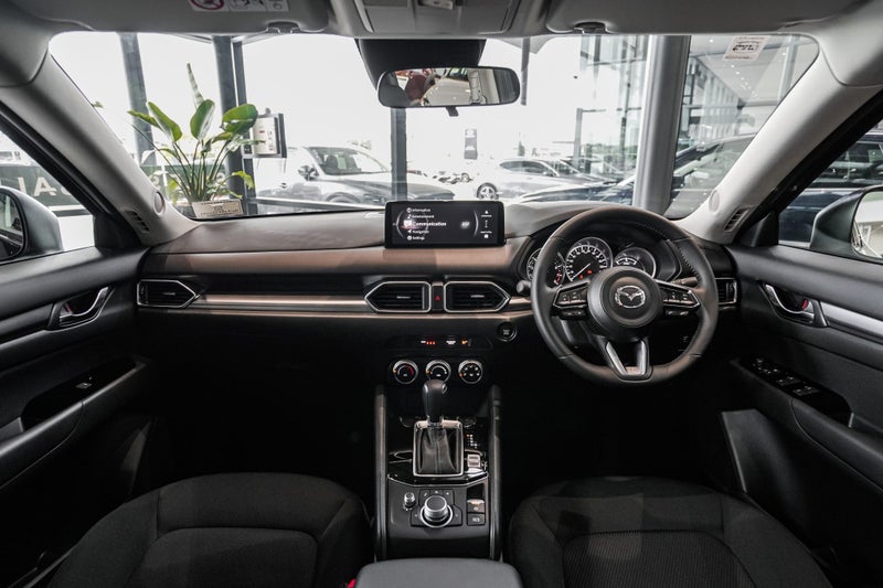 2025 Mazda CX-5 Glx Ptr 2.0P/6At image 3