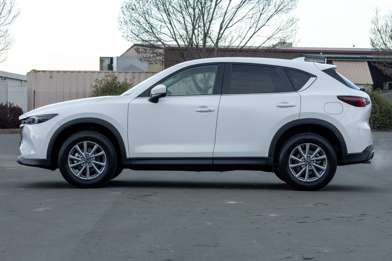 2025 Mazda CX-5 GSX 2.0L Petrol FWD image 5
