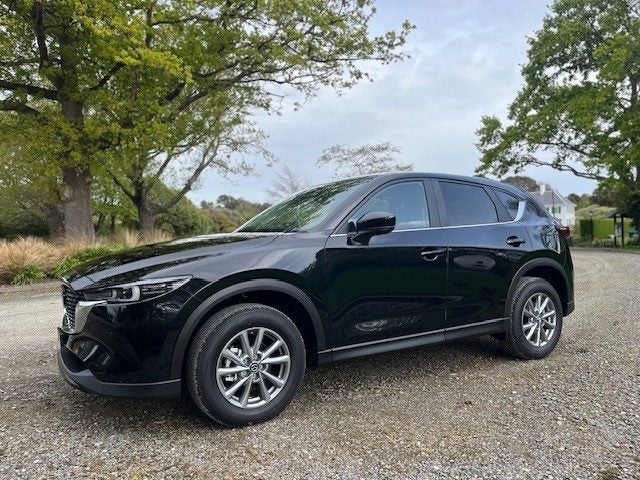 2025 Mazda CX-5 GSX 2.5LTR AWD image 3