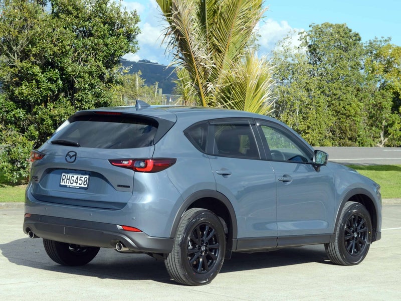2025 Mazda CX-5 GSX AWD 2.5i image 4