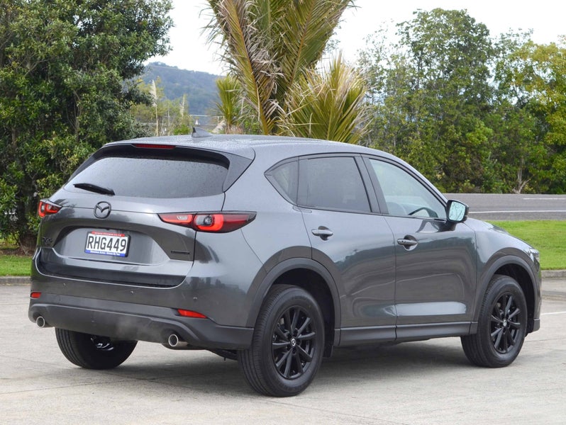 2025 Mazda CX-5 GSX AWD 2.5i image 4