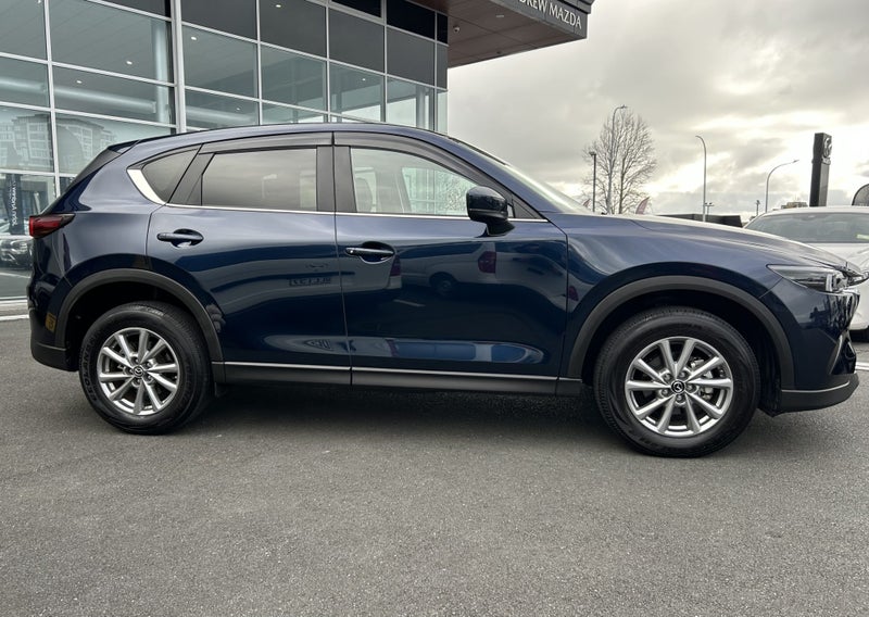 2025 Mazda CX-5 GSX AWD 2.5L image 2