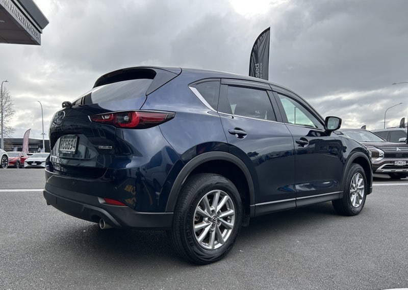 2025 Mazda CX-5 GSX AWD 2.5L image 3