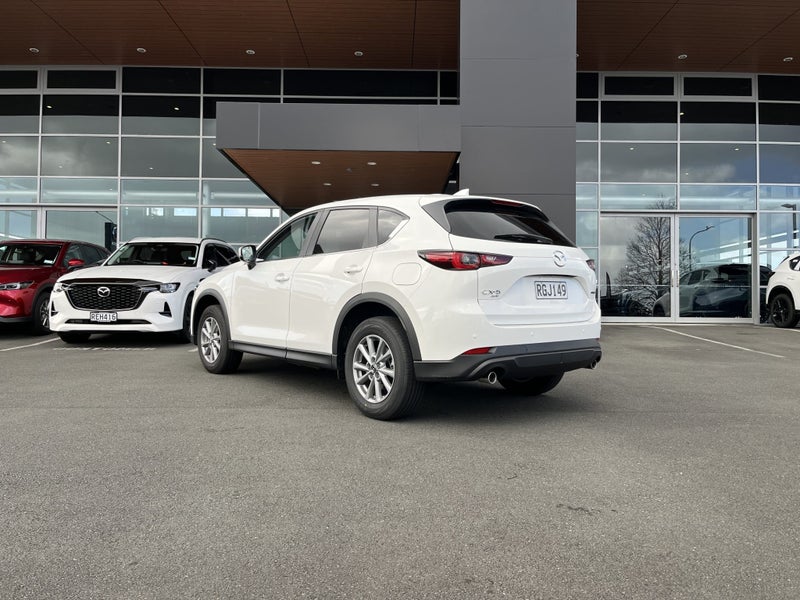 2025 Mazda CX-5 GSX AWD 2.5L image 3