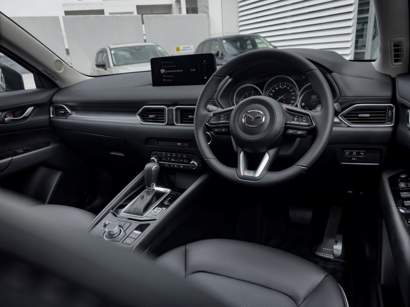 2025 Mazda CX-5 GSX AWD 2.5L image 4
