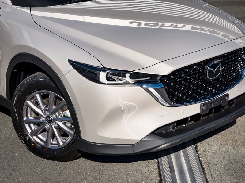 2025 Mazda CX-5 GSX AWD 2.5L image 3