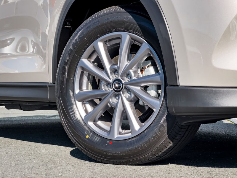 2025 Mazda CX-5 GSX AWD 2.5L image 4