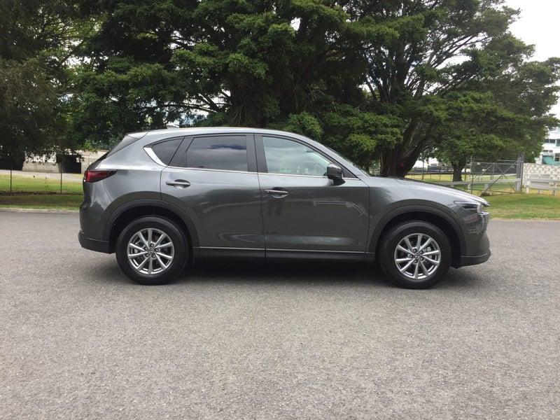 2025 Mazda CX-5 GSX AWD 2.5L PETROL image 2