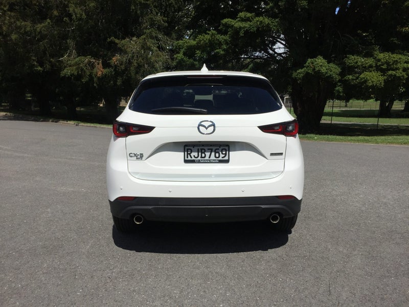 2025 Mazda CX-5 GSX AWD 2.5L PETROL image 4