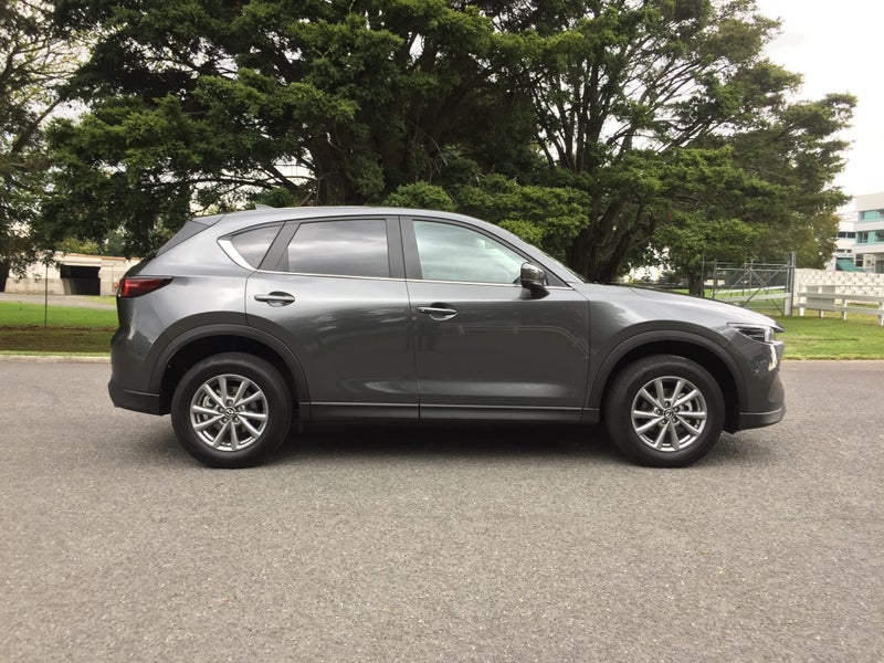 2025 Mazda CX-5 GSX AWD 2.5L PETROL image 4