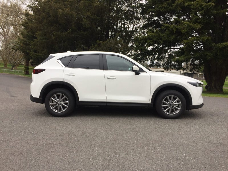 2025 Mazda CX-5 GSX AWD 2.5L PETROL image 2
