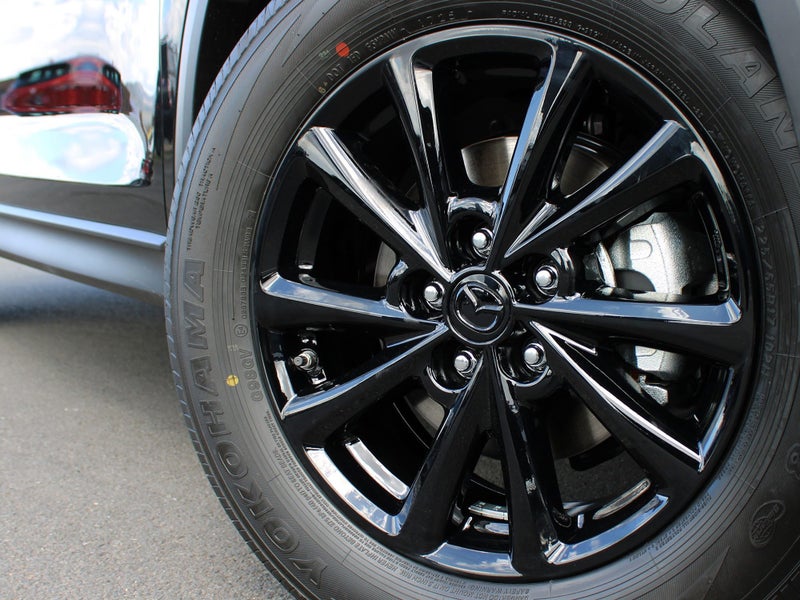 2025 Mazda CX-5 GSX AWD image 2