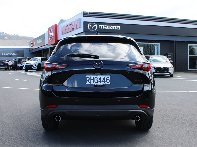 2025 Mazda CX-5 GSX AWD image 5