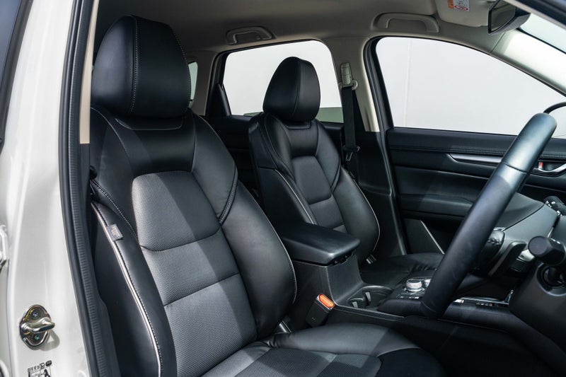 2025 Mazda CX-5 GSX BLACK EDITION 2.0 image 4