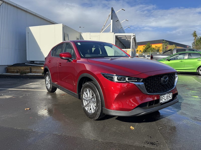 2025 Mazda CX-5 GSX FWD 2.0L image 1