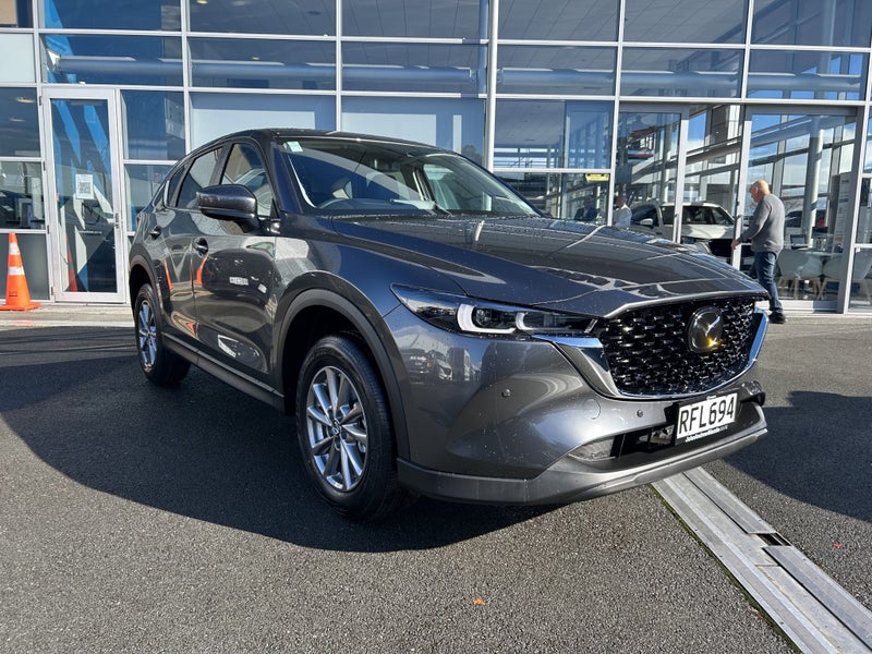 2025 Mazda CX-5 GSX FWD 2.0L image 1